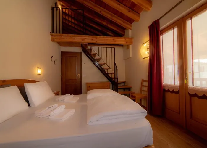 Ξενοδοχείο με διαμερίσματα Walsertal Gressoney-la-Trinité